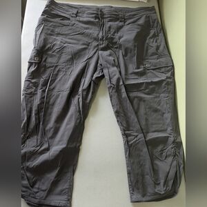 Dark grey Eddie Bauer Travex Capri's Size 16